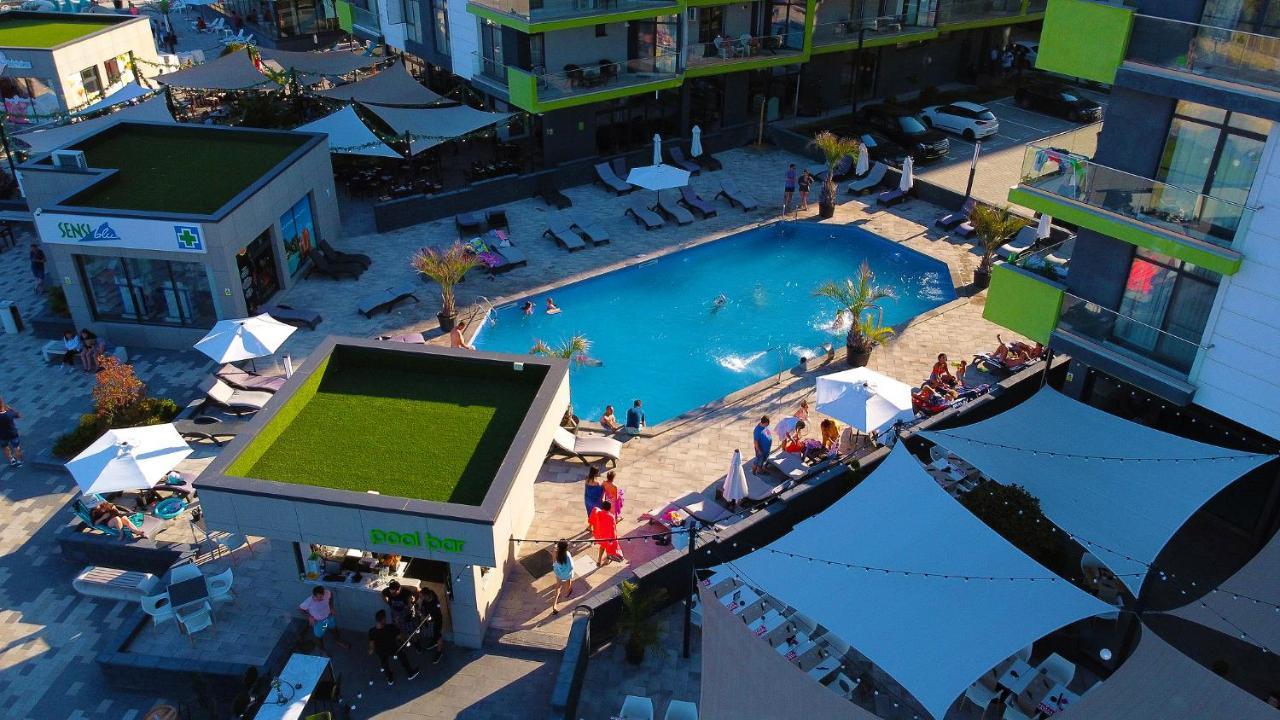 Sunfest Aparthotel Pool & Spa Mamaia Nord Năvodari Exterior foto